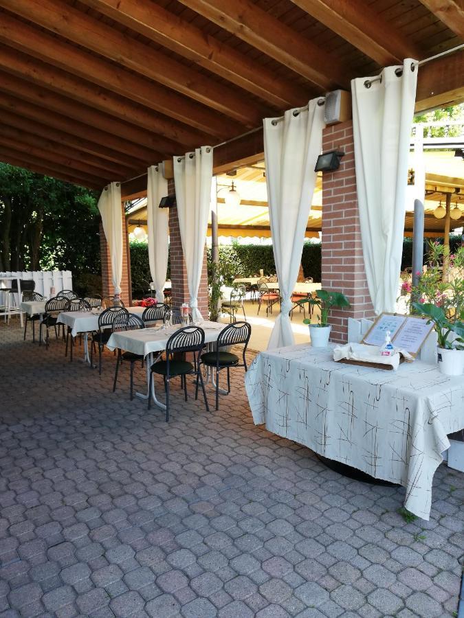 Albergo Villa Eva Costermano Exterior photo